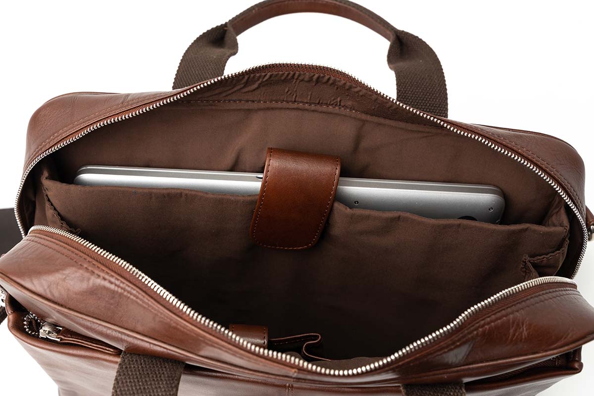 Datorväska London mörkbrun